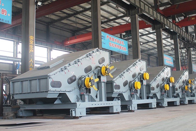 Vibrating screen manufacturer